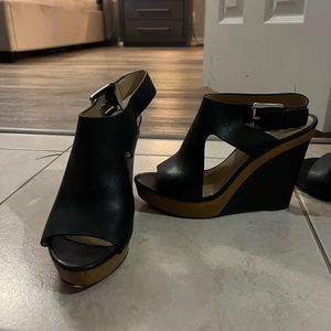 Michael Kors size 9